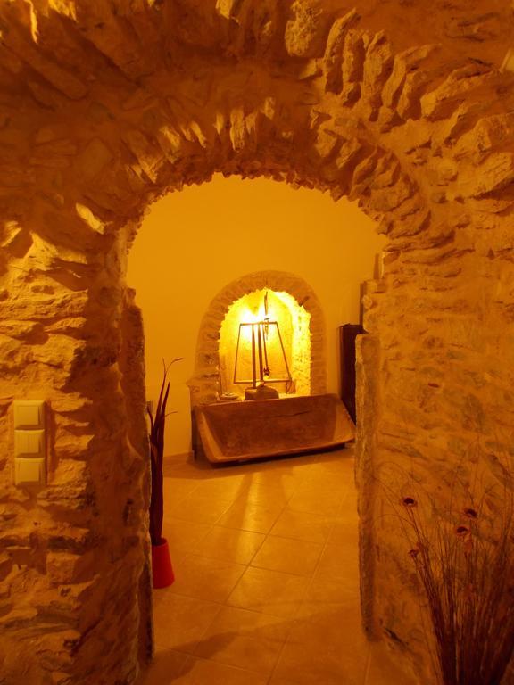 Traditional Guest House Chrisyis Pyrgi  객실 사진